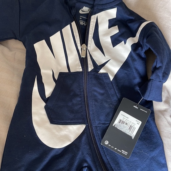 NWT - Nike jumpsuit dark blue - 6 months - Picture 2 of 2